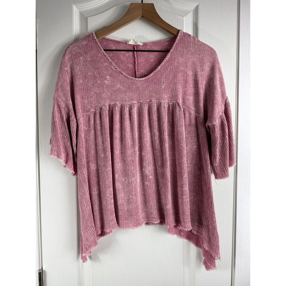 Abree Women's Pink Mineral Wash Short Sleeve Blouse Top Frayed Hem Size S Small